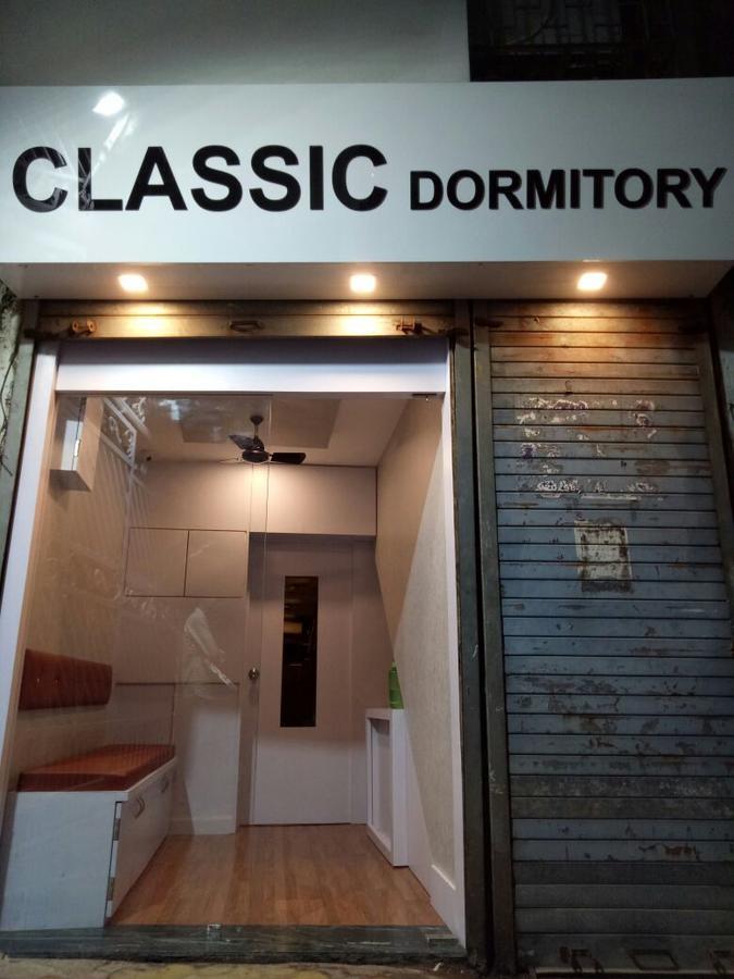 Classic Dormitory Mumbai Exteriör bild